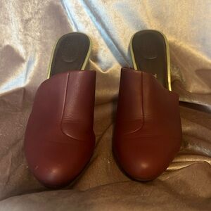 Tsubo Tatiana Sangria Platform Mule Heels Size 10/EU 41